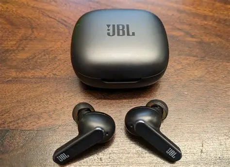 JBL LIVE  PRO 2